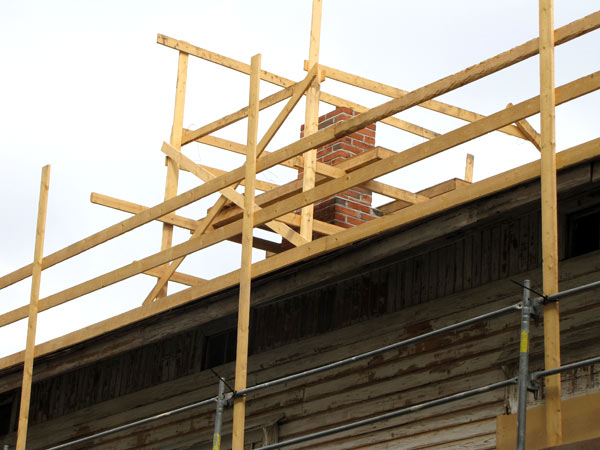 Annikki remontissa keskuussa 2011